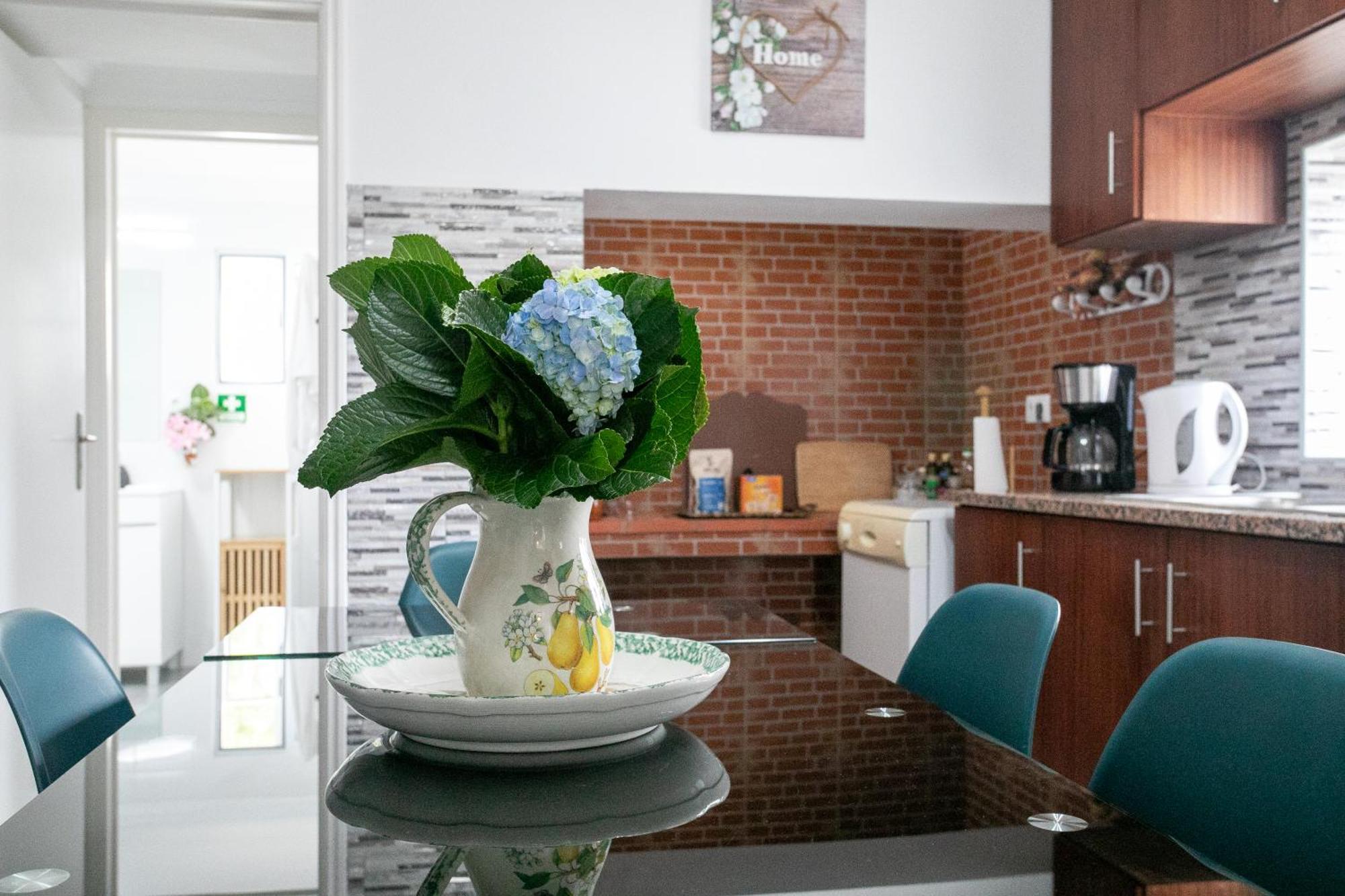 Maria'S Haven Villa Santo Antonio  Ngoại thất bức ảnh